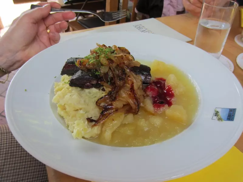 Himmel und Ääd