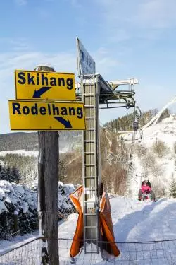 Skifahren und Rodeln im Sauerland, Foto: Dago Wiedamann